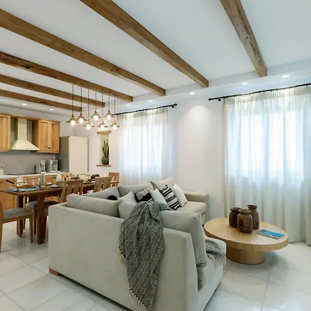 Velonis With Private Pool And Sea View Villa *