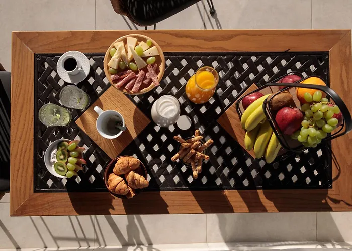 Velonis With Private Pool And Sea View Villa *