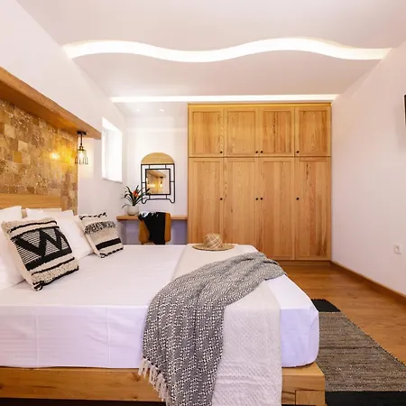 Velonis With Private Pool And Sea View Villa Ajía Ána
