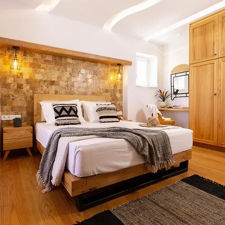 Velonis With Private Pool And Sea View فيلة