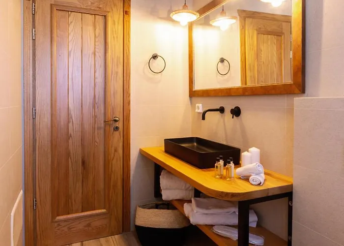 Villa Velonis With Private Pool And Sea View *